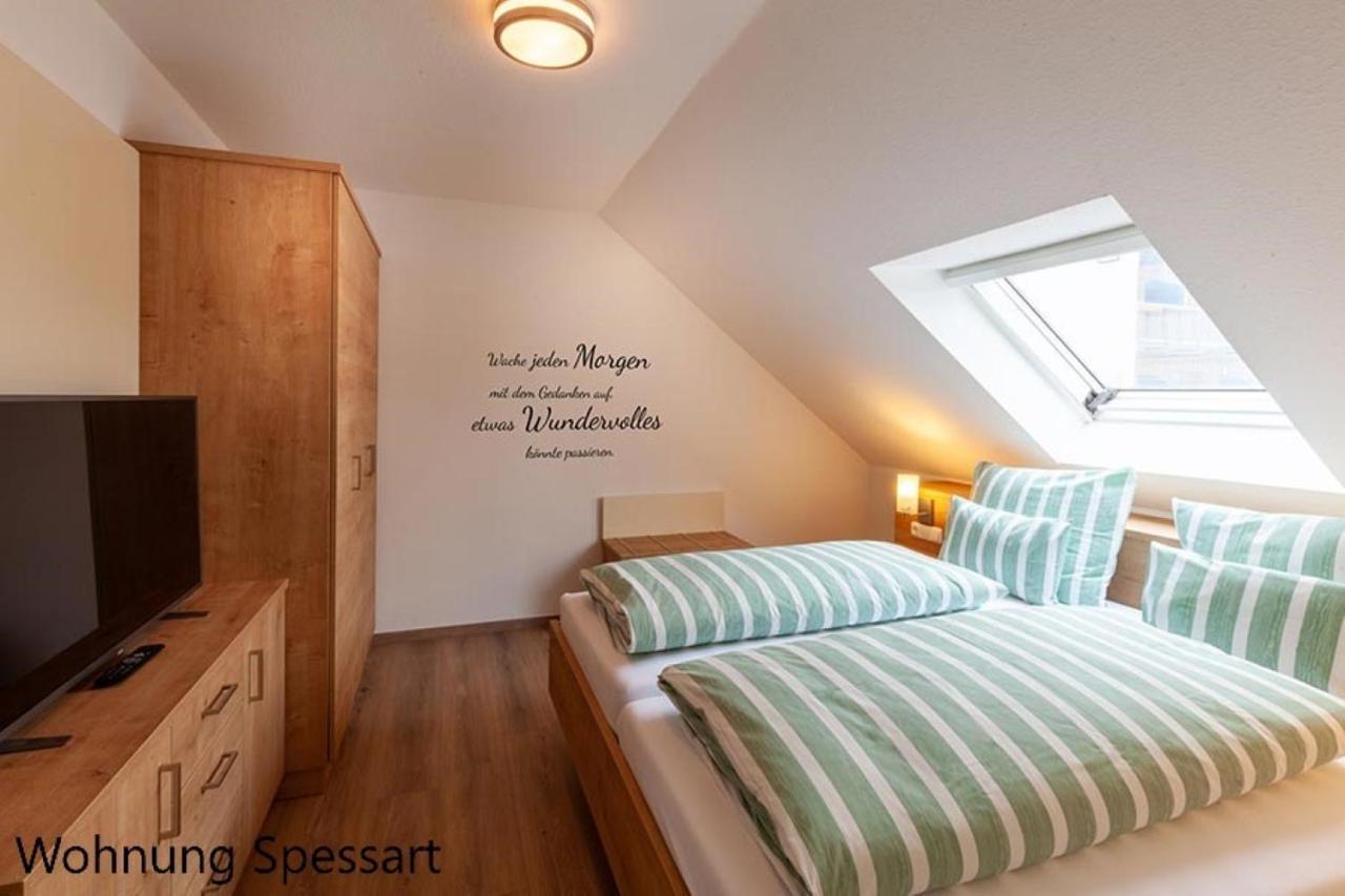 Gaestehaus Zur Quelle Wächtersbach Buitenkant foto